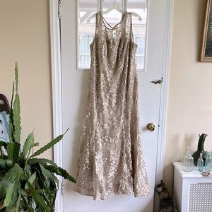 Mother of the Bride/Groom Dress
